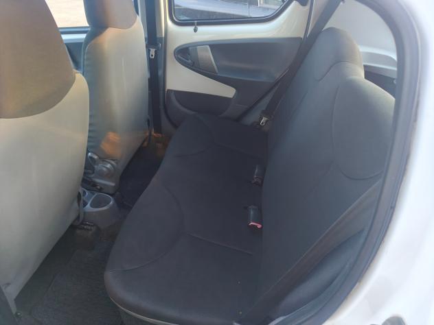 Toyota Aygo 1.0 5 porte Sol Connect - Foto 9