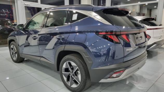 HYUNDAI Tucson 1.6 CRDI 48V DCT Business rif. 23519154 - Foto 3