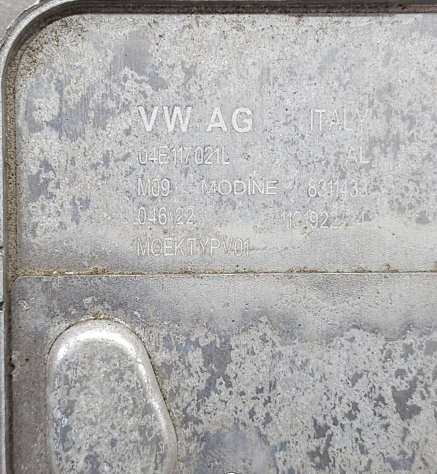 SCAMBIATORE ACQUA/OLIO VOLKSWAGEN T-Roc Serie 04E117021L DLA Benzina 1000 (1721) - Foto 6