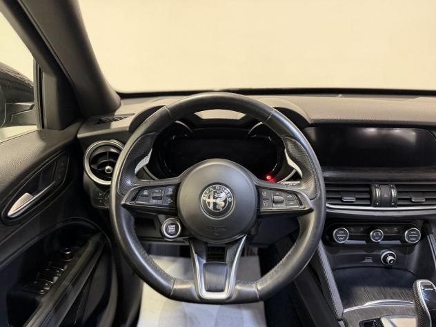 Alfa Romeo Stelvio 2.2 TD 160 CV Ti AT8 RWD - Foto 9