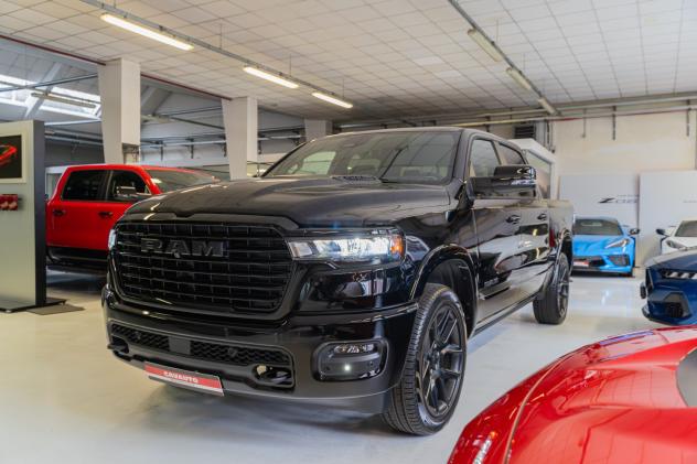 Dodge RAM NUOVO RAM 2025 LARAMIE NIGHT PREMIUM 3.0L Twin-Turbo 420CV.