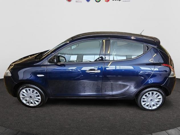 Lancia Ypsilon 1.2 69cv GPL Ecochic Gold -- PRONTA CONSEGNA -- SENZA VINCOLI DI FINANZIAMENTO -- 12 MESI DI GARANZIA -- COMPRESO PASSAGGIO - Foto 3