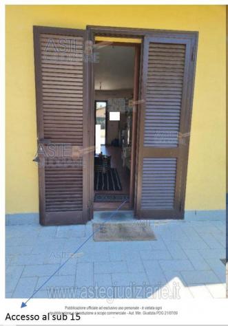 IMMOBILI-IMMOBILE RESIDENZIALE-via Trasimeno n. 268 - frazione Panicarola