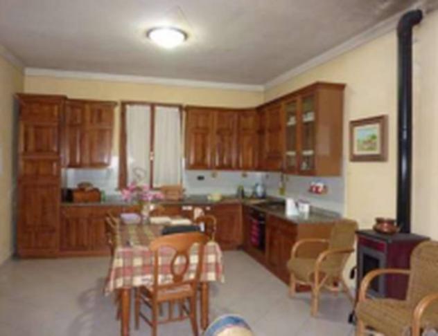 Immobile in asta di 130 m², box auto in vendita a Spoleto - Foto 4