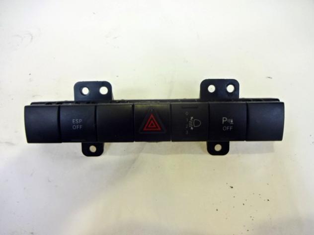 04602563AG GRUPPO DI COMANDO QUATTRO FRECCE JEEP CHEROKEE 2.8 D 130KW 6M 5P (2008) RICAMBIO USATO CON COMANDO REGOLAZIONE ALTEZZA LUCI E FARI, ESP OFF