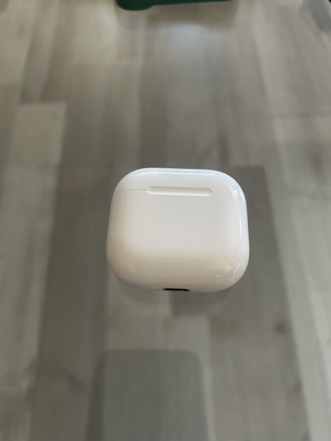 AirPods 4 ancora in garanzia - Foto 3