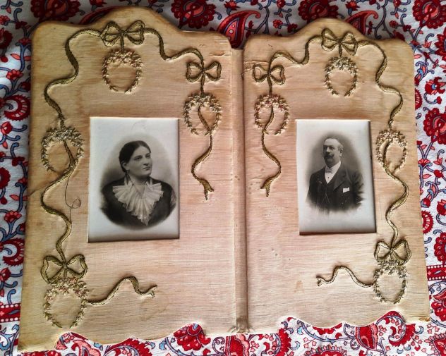 portaritratti a libro liberti 45x37 con foto coeve - Foto 2