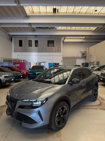Alfa Romeo Junior 1.2 136 CV Hybrid eDCT6