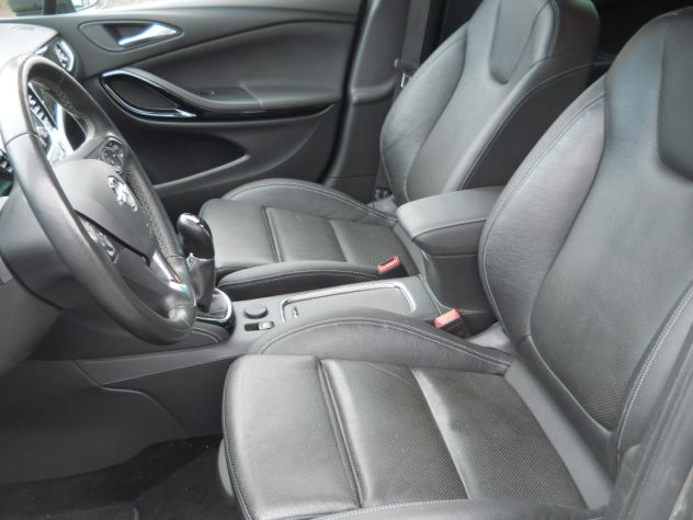 OPEL - Astra - 1.6 CDTi 136 CV BERLINA 5 PORTE FULLL - Foto 9