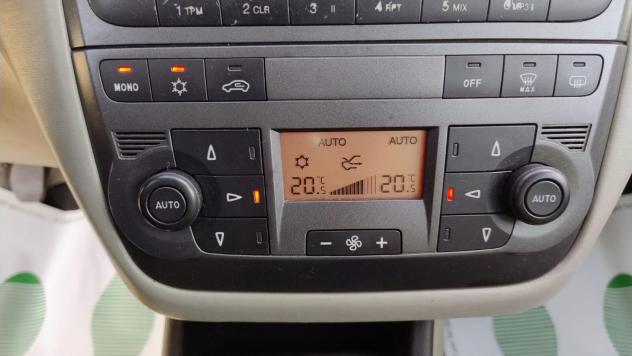 Fiat Grande Punto 1.3 MJT 90 CV 5 Porte Emotion - Foto 10