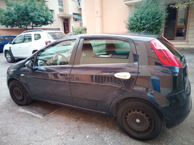 Vendo Fiat Grande Punto 1.3 Multijet - 2009 - Neopatentati - Economica - Foto 3