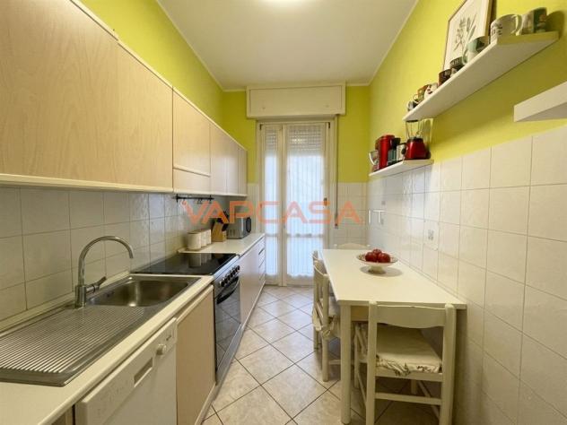 BILOCALE CON INGRESSO INDIPENDENTE, BALCONE E BOX - Foto 3