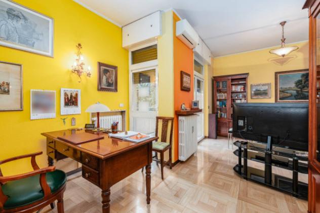Appartamento di 112 m² con 3 locali e box auto in vendita a Rho - Foto 8