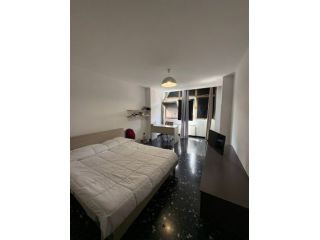 stanza singola letto matrimoniale climatizzata staz. Tiburtina piazza Bologna