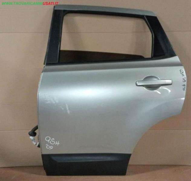 PORTA POST.S. ARGENTO C/ALZ. E SERR.  Carrozzeria  Lamierati esterni  Porte  Porta post. sx. NISSAN - QASHQAI - 01-04-2010 - 01-01-2014, NISSAN - QASH