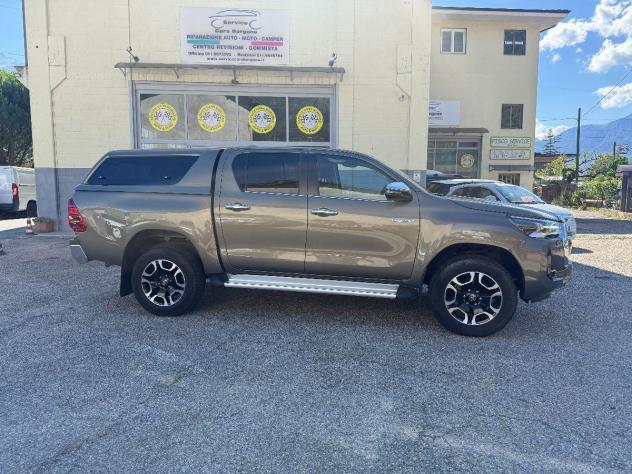 TOYOTA - Hilux - 2.4 D-4D 4wd - Foto 4