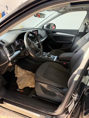 Audi Q5 35 TDI quattro S tronic Business Sport 2019 - Foto 6