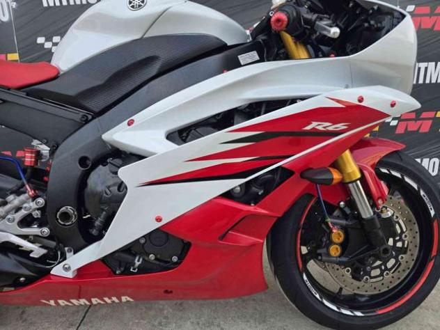 YAMAHA YZF R6 RJ11 Video 360 rif. 24036561 - Foto 8