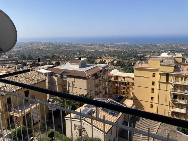 Zona di prestigio appartamento signorile,panoramico,ben arrdato. - Foto 18