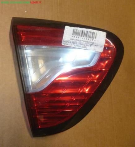 FANALE POST. PARTE INT. S. RENAULT CAPTUR (J87) Parti elettriche Fanaleria Fanali Fanale post. sx. RENAULT - CAPTUR - 01-04-2013 -