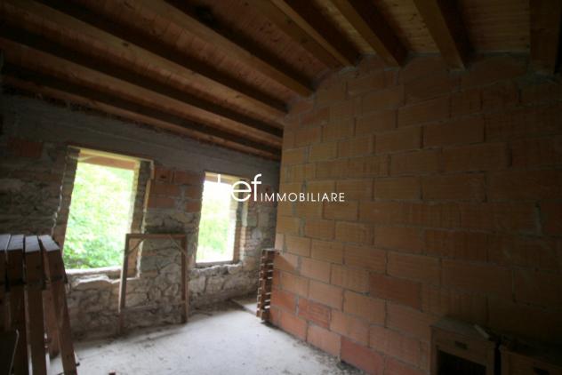 RUSTICO di 5 vani e di 250 mq (TARZO) rif. AD01_2 - Foto 18