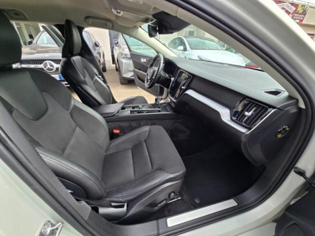 VOLVO V60 D3 Business IVA ESPOSTA PERMUTE rif. 23992634 - Foto 10