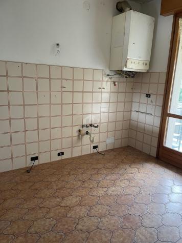 Luzzara vendesi appartamento 4 vani 120 Mq - Foto 2