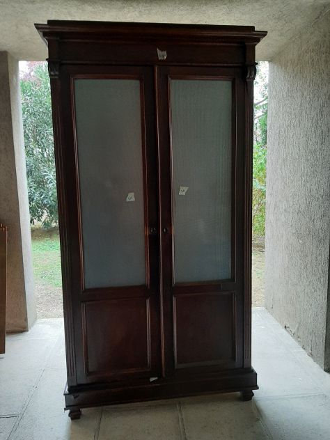 MOBILE ARMADIO   ANTICO A 2 ANTE APRIBILI  CON VETRI - Foto 4