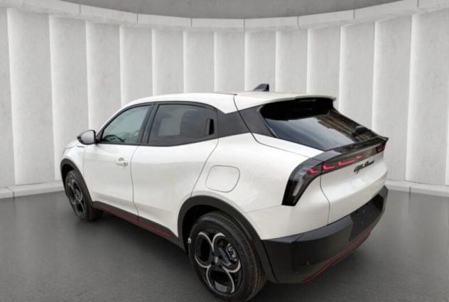 Alfa Romeo Junior 1.2 136 CV Hybrid eDCT6 Speciale KM ZERO - Foto 2