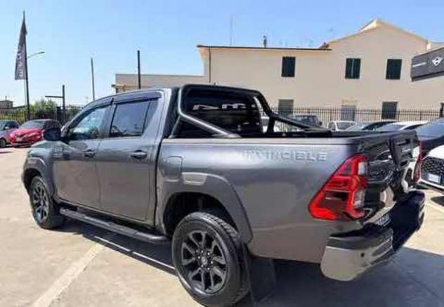 TOYOTA Hilux 2.8 D A/T 4WD 4 porte Double Cab Invincible rif. 23987101 - Foto 6