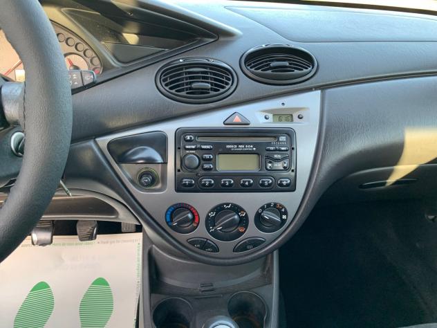 Ford Focus 1.8 TDCi (100CV) 5p. Unico Proprietario - Foto 7