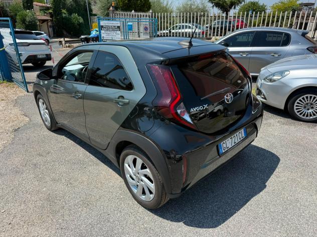 Toyota Aygo X 1.0 72cv AUTOM.**UNICO PROPRIETARIO** - Foto 6