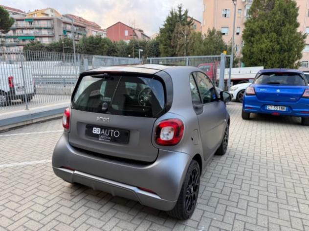 SMART ForTwo 70 1.0 twinamic Superpassion SPECIAL PAINT rif. 24163418 - Foto 8