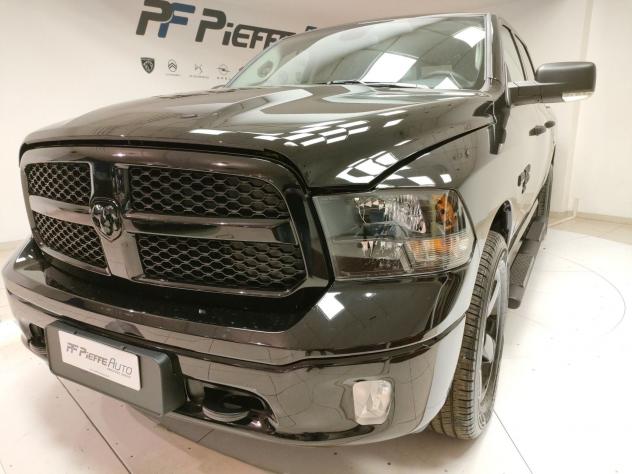 Dodge RAM RAM 1500 CLASSIC BLACK CREW CAB 5.7 HEMI V8 GPL - Foto 8