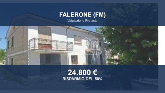 Immobile in asta di 177 m² con più di 5 locali e box auto in vendita a Falerone
