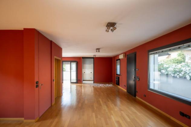 Villa di 317 m² con 5 locali e box auto doppio in vendita a Padova - Foto 3