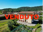 QUADRILOCALE CON BOX, CANTINA E ORTO