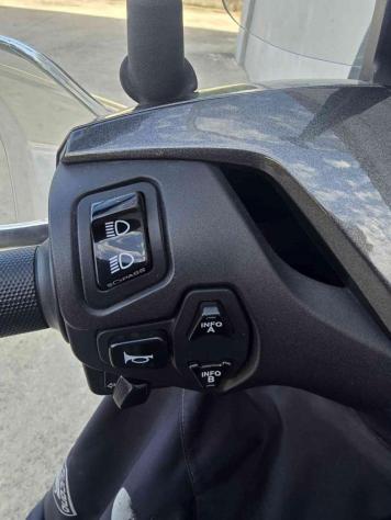 HONDA SH 150 ABS rif. 23882857 - Foto 10