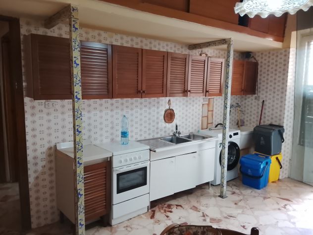 Via Gioeni locasi appartamento arredato € 400 - Foto 2