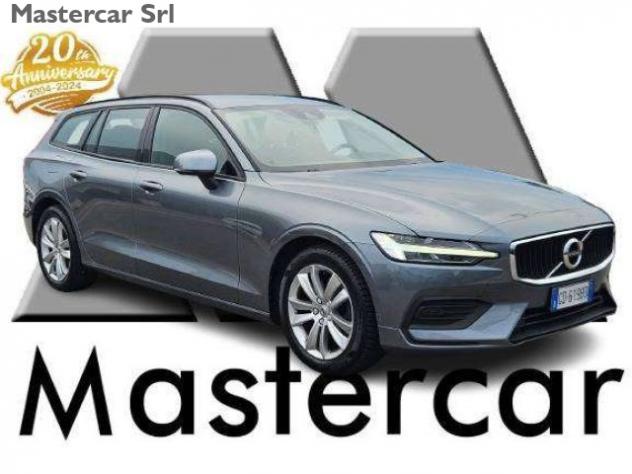 VOLVO V60 V60 2.0 b3 Momentum auto 7m - GD619BD rif. 23942629