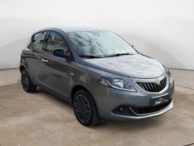 Lancia Ypsilon 1.0 FireFly 70 Cv Hybrid Gold 5 POSTI - Schermo, CarPlay, Ruotino ecc