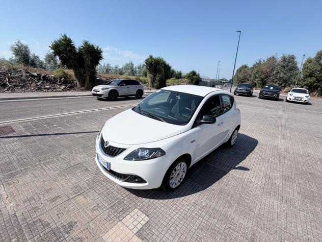 Lancia Ypsilon 1.0 FireFly 5 porte S&S Hybrid Gold - Foto 10