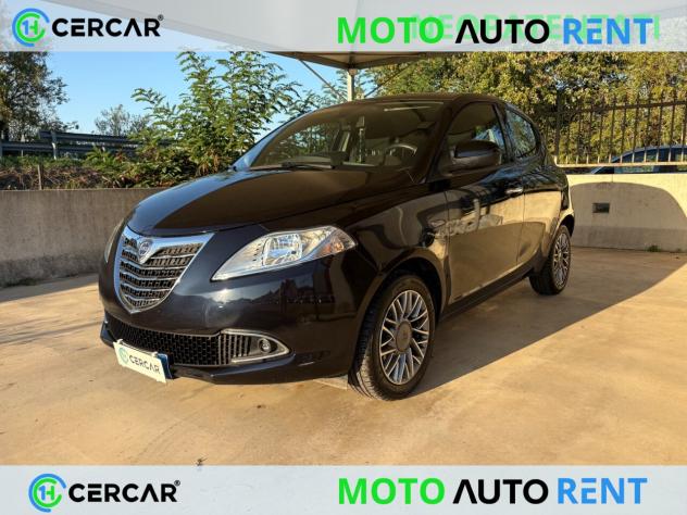 Lancia Ypsilon 5 Porte Ypsilon 1.2 8v Silver 69cv