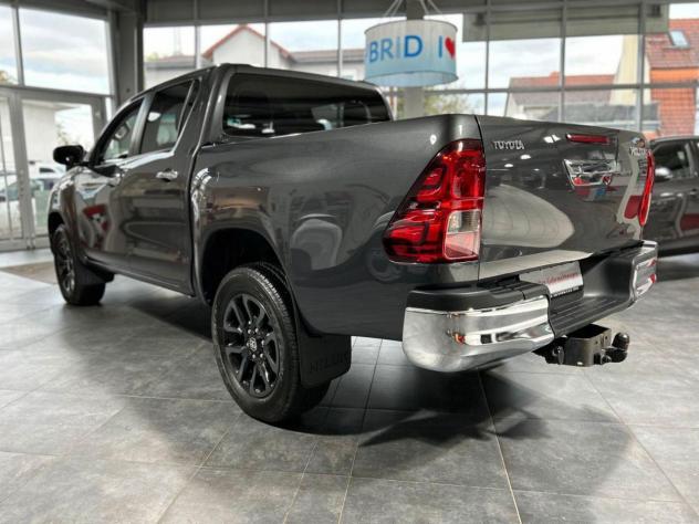 Toyota Hilux 2.4 D-4D 4WD DC COMFORT NAVI CAMERA AUT. - Foto 4