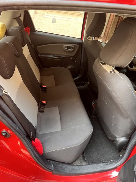 Toyota Yaris 2019 - Foto 7