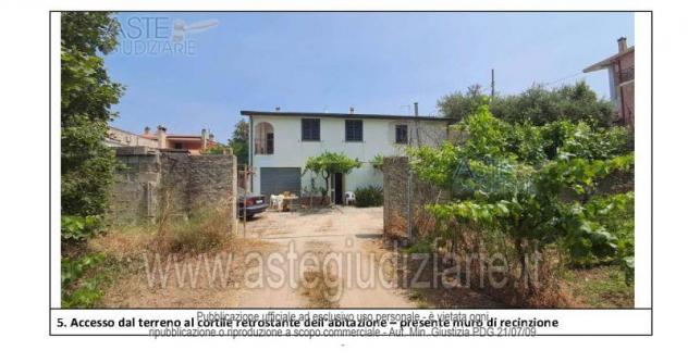 IMMOBILI-IMMOBILE RESIDENZIALE-Via Giorgio Amendola n. 16 piano T - S1