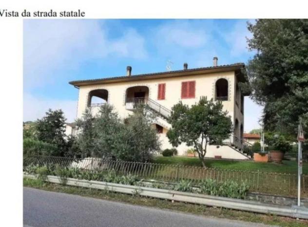 Immobile in asta di 227 m² in vendita a Vicchio - Foto 2