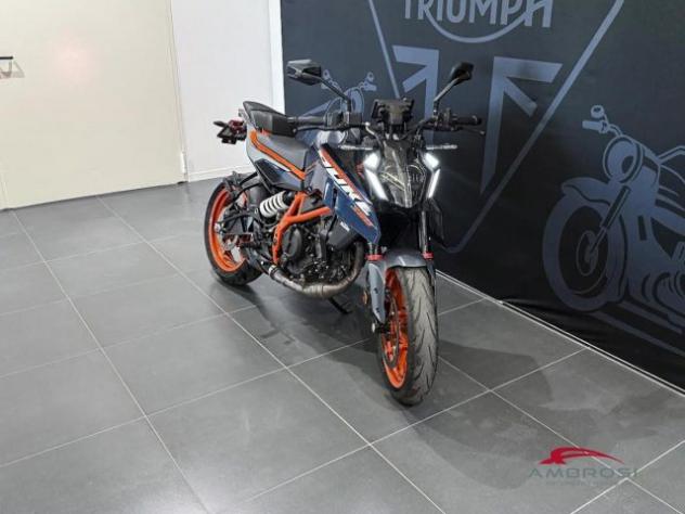 KTM 390 Duke rif. 24092658