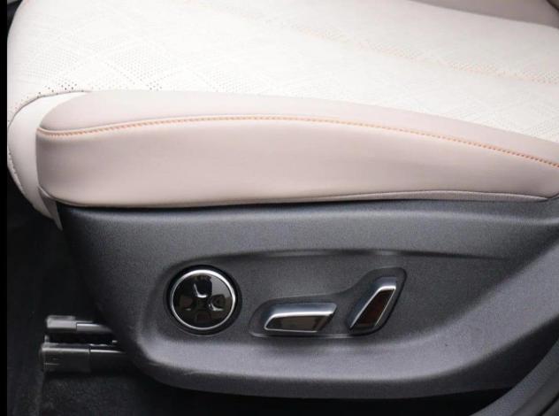 BYD Atto 3 EVO 74.8 kWh EXCELLENCE 230cv - Foto 8