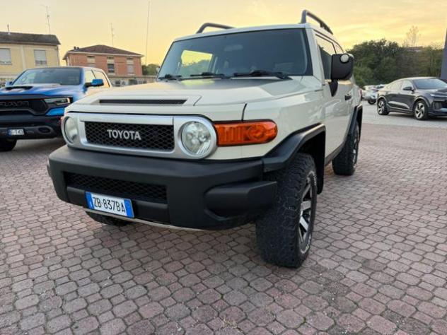 TOYOTA FJ Cruiser 4.0 V6 4X4 BELLISSIMA COME NUOVA! rif. 21348692 - Foto 7